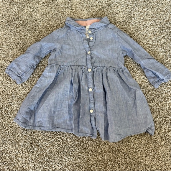 H&M Baby Girl Chambray Button-Up Dress with collar sparkle- Size 3-6 Months - Picture 2 of 7